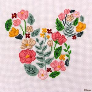 Disney 25cm MINNIE GARDEN No Count Cross Stitch Kit