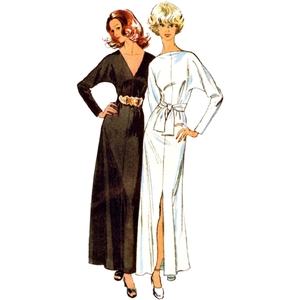 Simplicity Sewing Pattern S3046Y5 Misses’ Knit Dress in Two Lengths, Forward or Backward & Sash Sizes 18-26