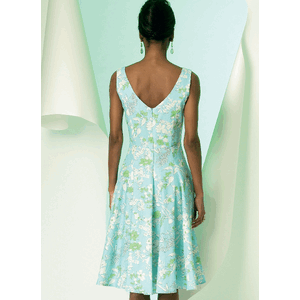 Vogue Sewing Pattern Misses' Dress 8997 A5 (Sizes 6-14)