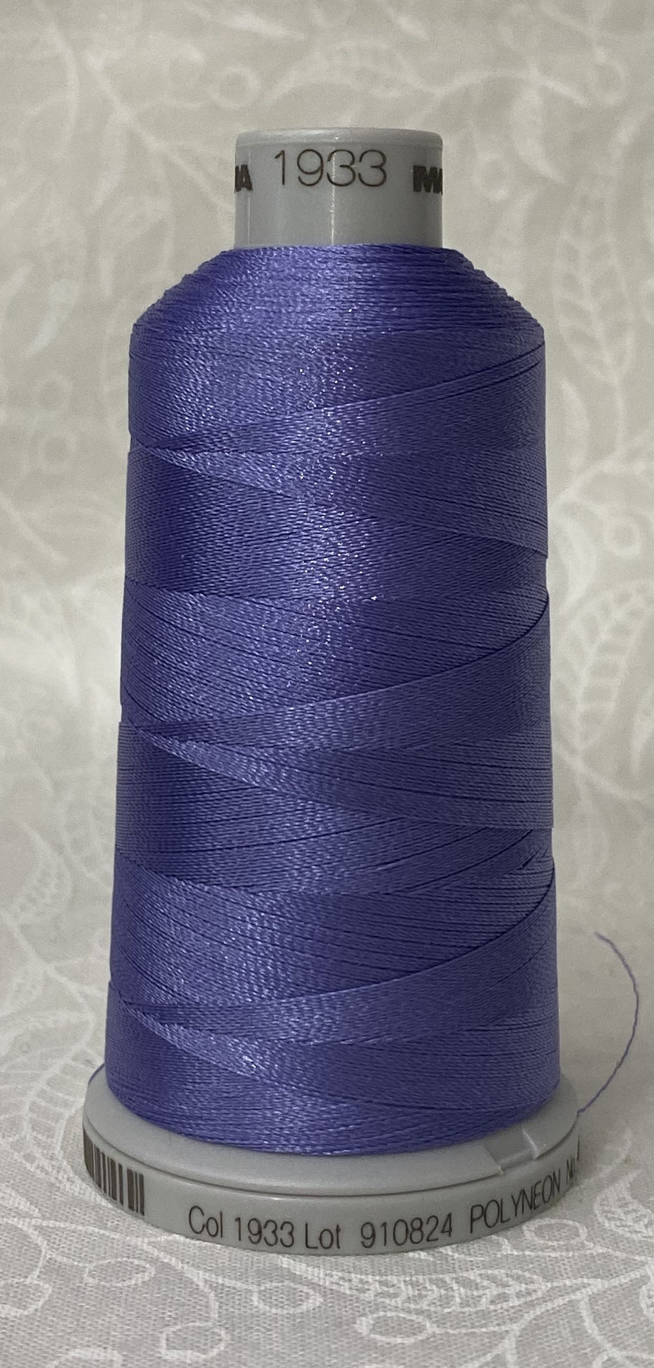 Majestic Purple 1832 #40 Weight Madeira Polyneon Thread