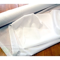 KD7111 WHITE 110cm Poly Cotton Fusible Interlining (Polycotton Weaveline)