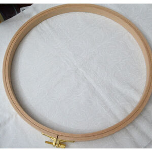 Nurge Embroidery Hoop, Wooden Screwed 16mm, Beechwood 10&quot;/250mm