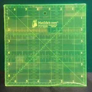 Matilda&#39;s Own Imperial Square Ruler 7&quot; x 7&quot;, Patchwork Template VS7070