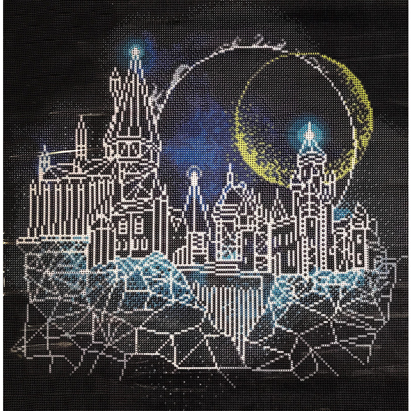 Harry Potter MOON OVER HOGWARTS, 5D Multi Faceted Diamond Painting Art Kit