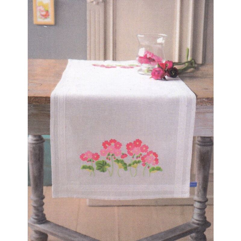 Vervaco GERANIUMS Table Runner Kit 40 x 100cm, PN-0155641